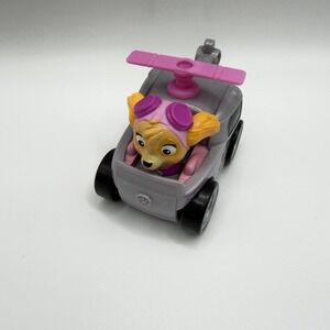 PAW Patrol Pup Squad Racers Skye Collectible Toy Car